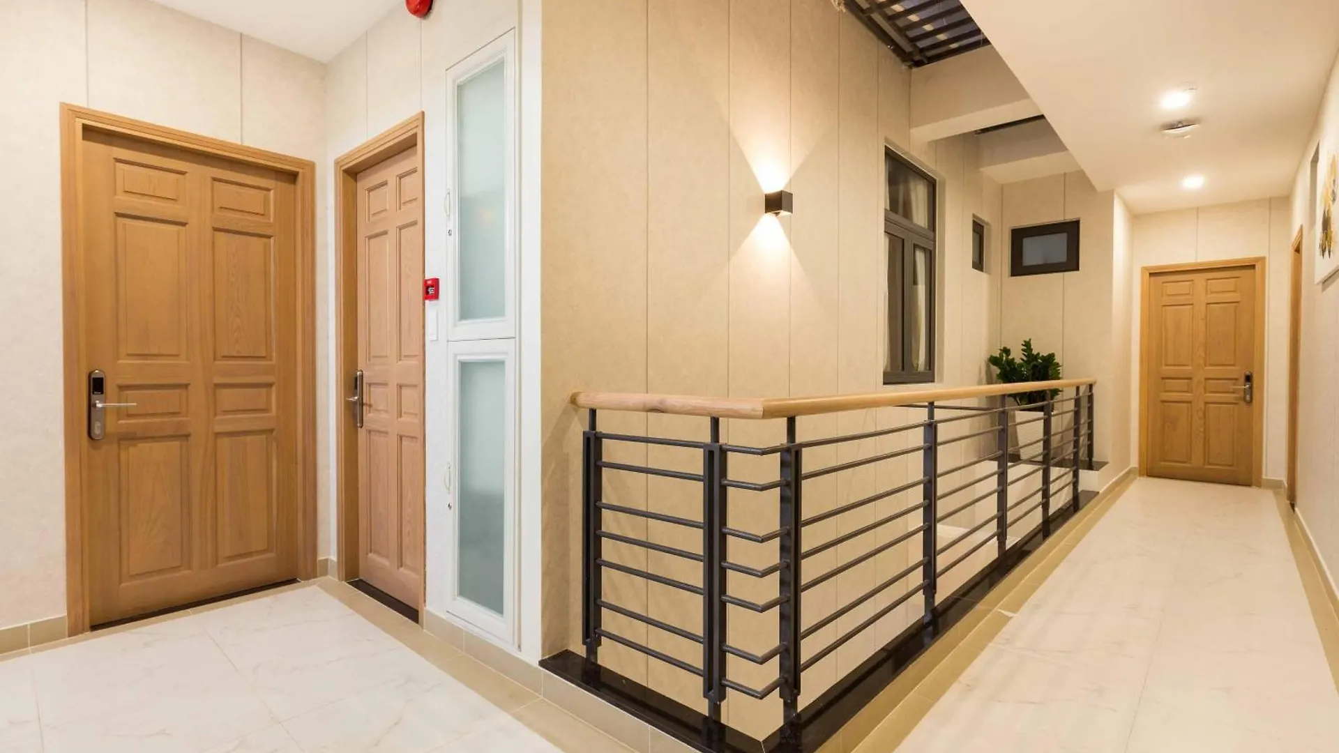 Yours Tower - Airport Ho Chi Minh City Apartment