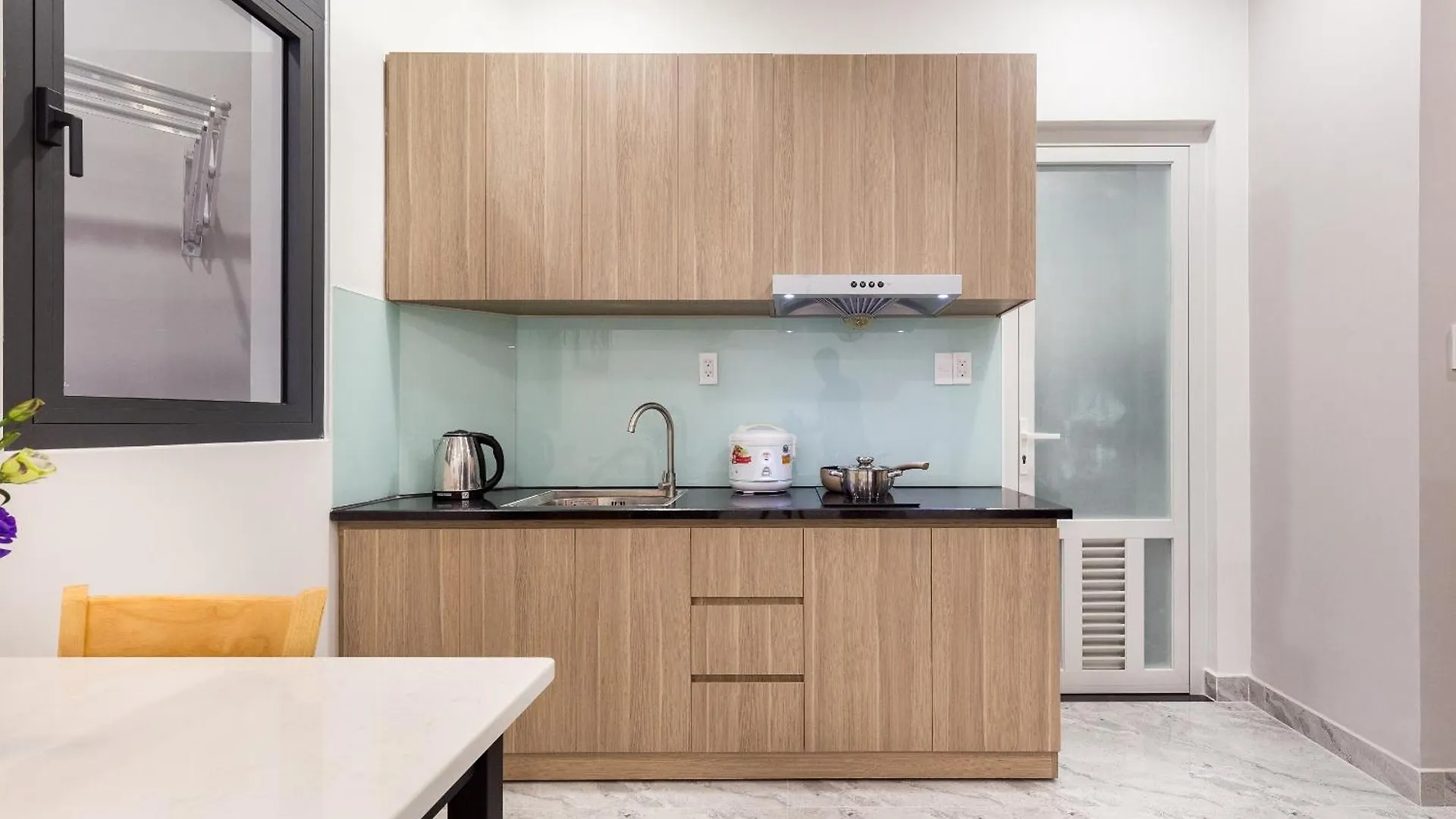 Apartment Yours Tower - Airport Ho Chi Minh City Vietnam