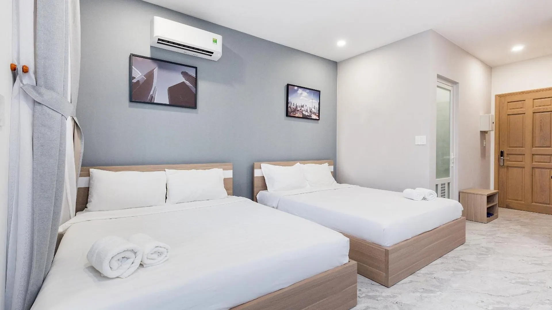 Apartment Yours Tower - Airport Ho Chi Minh City